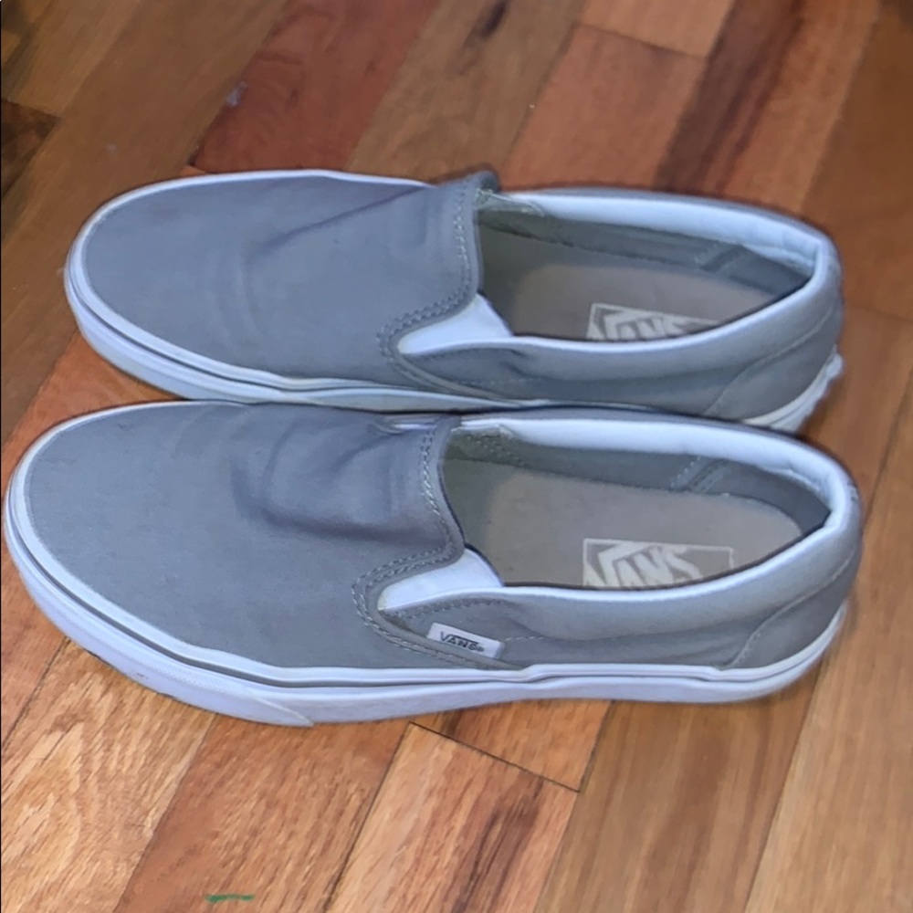 gray vans hardly worn